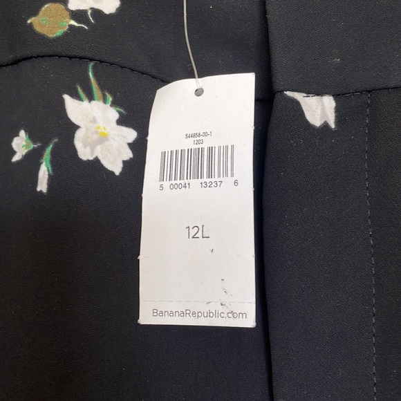 Banana Repulic, Black Floral, Wide Leg Pants, Size 12 Long - Picture 4 of 11